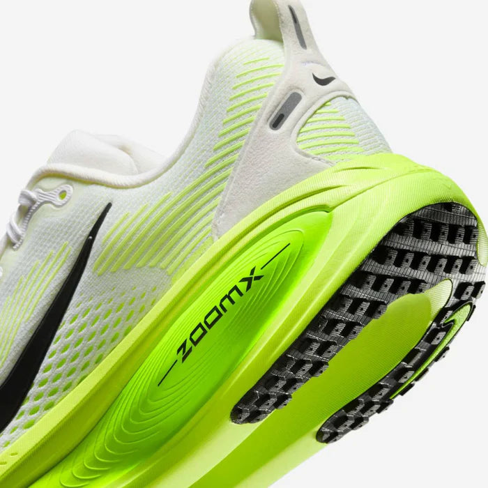 Vomero 18 "Neon Green"