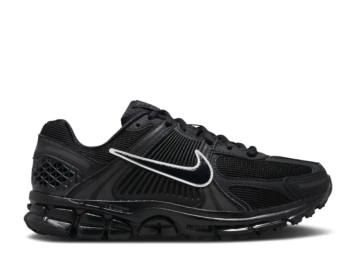 Air Zoom Vomero 5 'Black White'
