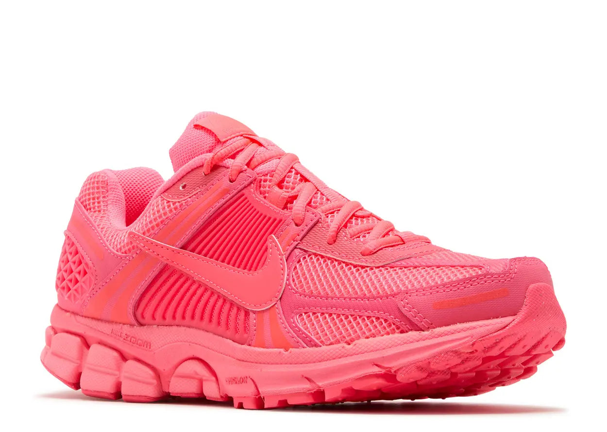 Air Zoom Vomero 5 'Hot Punch'