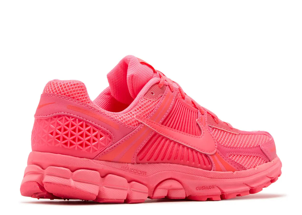 Air Zoom Vomero 5 'Hot Punch'