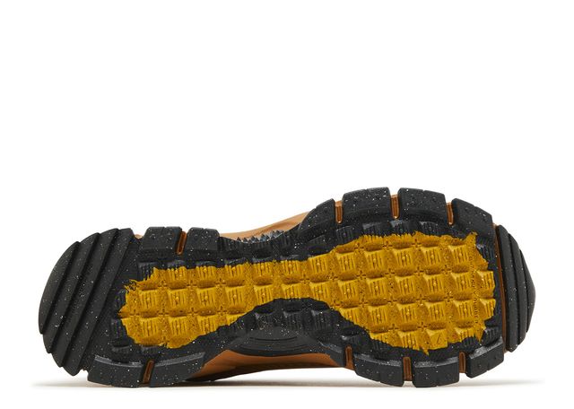 Zoom Vomero Roam 'Flax'