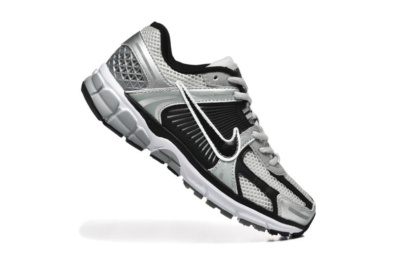 Air Zoom Vomero 5 'Metallic Silver Black'