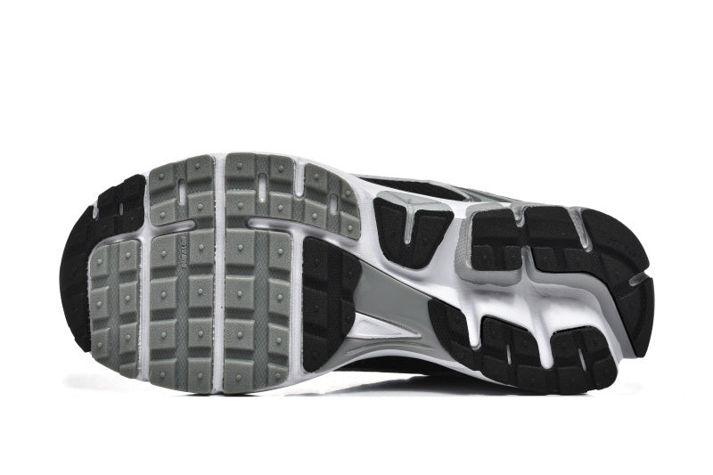 Air Zoom Vomero 5 'Metallic Silver Black'