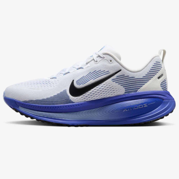 Vomero 18 "White Navy Blue"