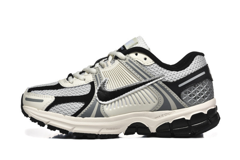 Air Zoom Vomero 5 'Photon Dust Black'