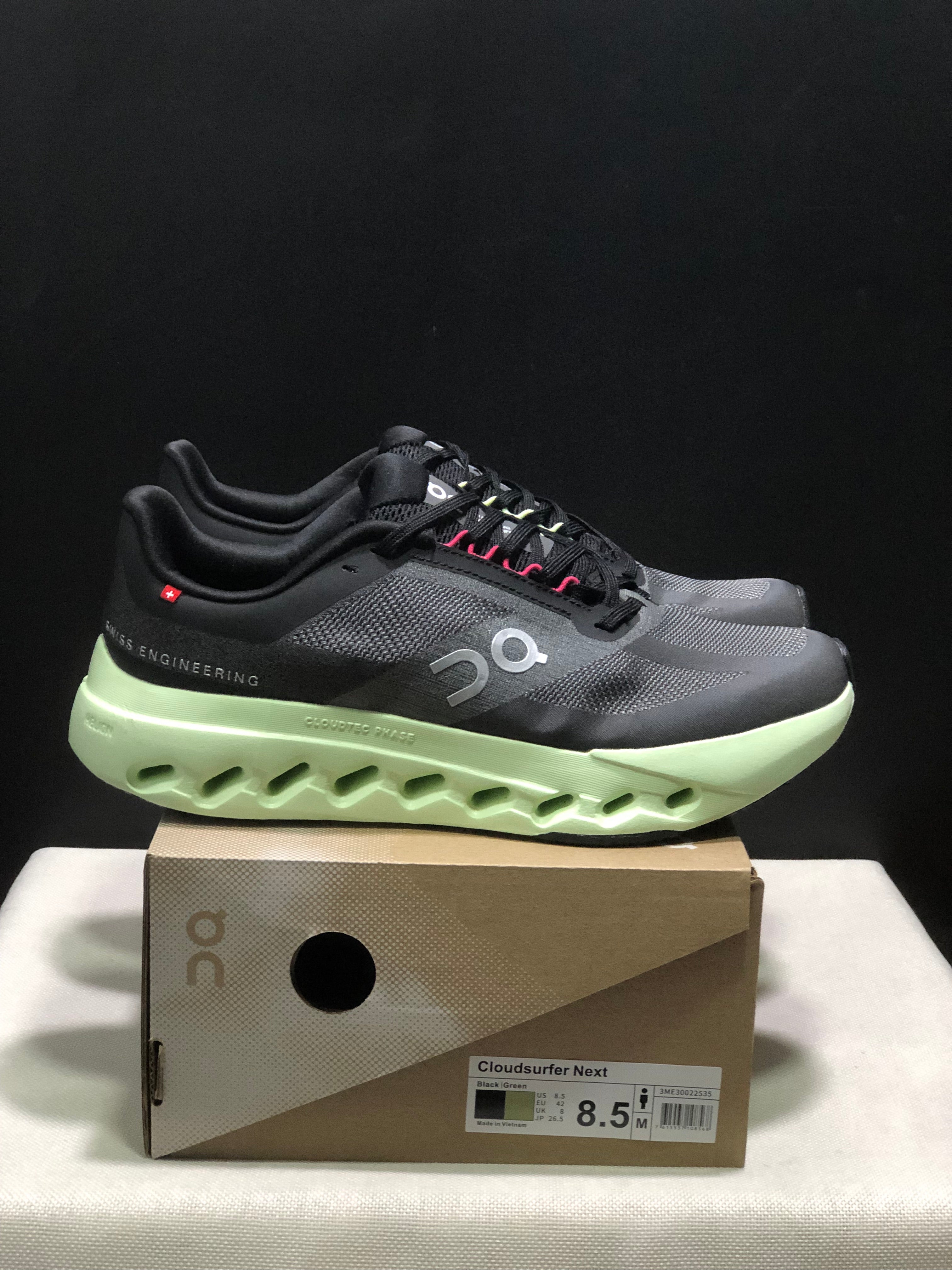 On Cloudsurfer Next 'black-green'