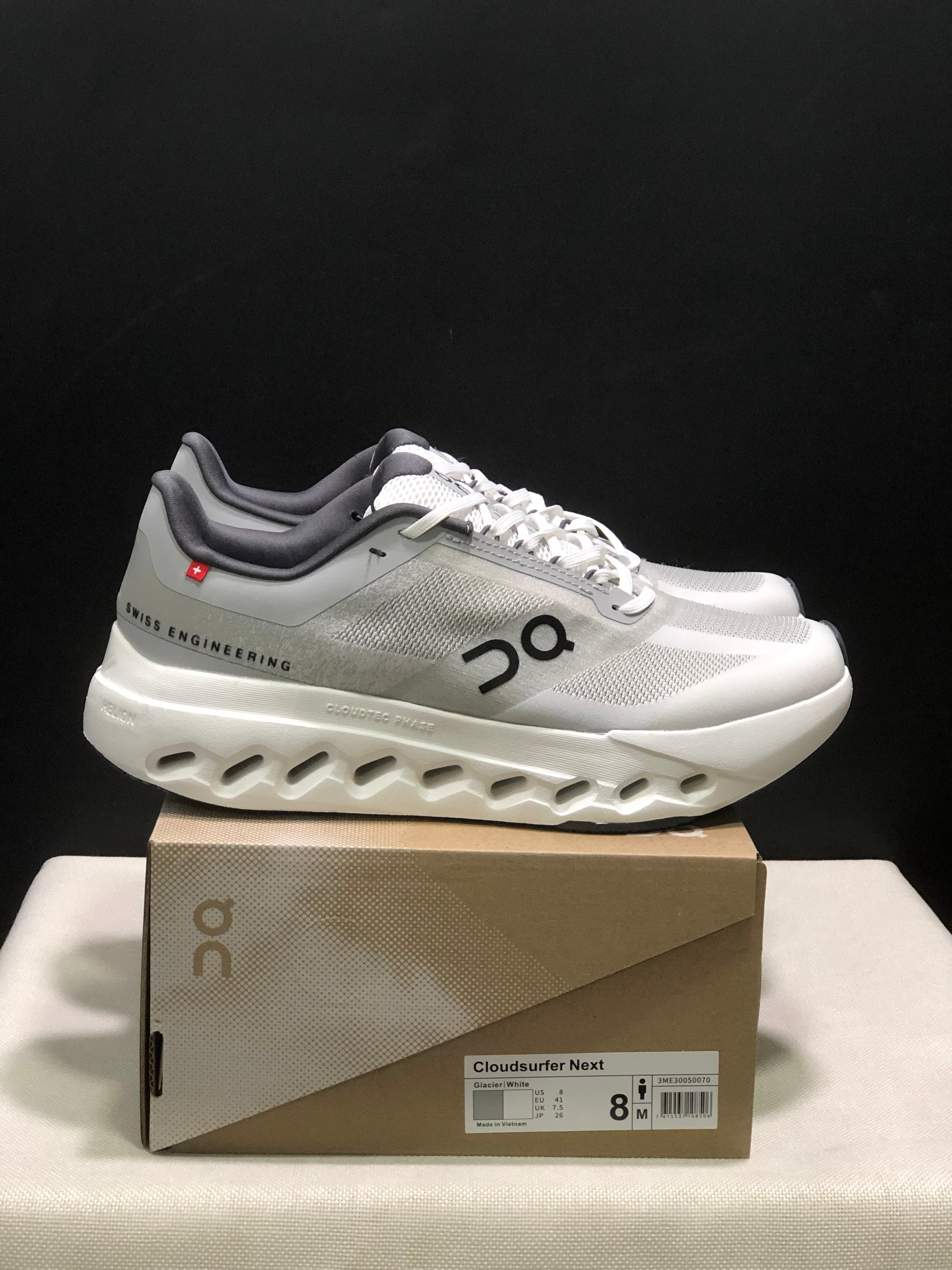 On Cloudsurfer Next 'gray'
