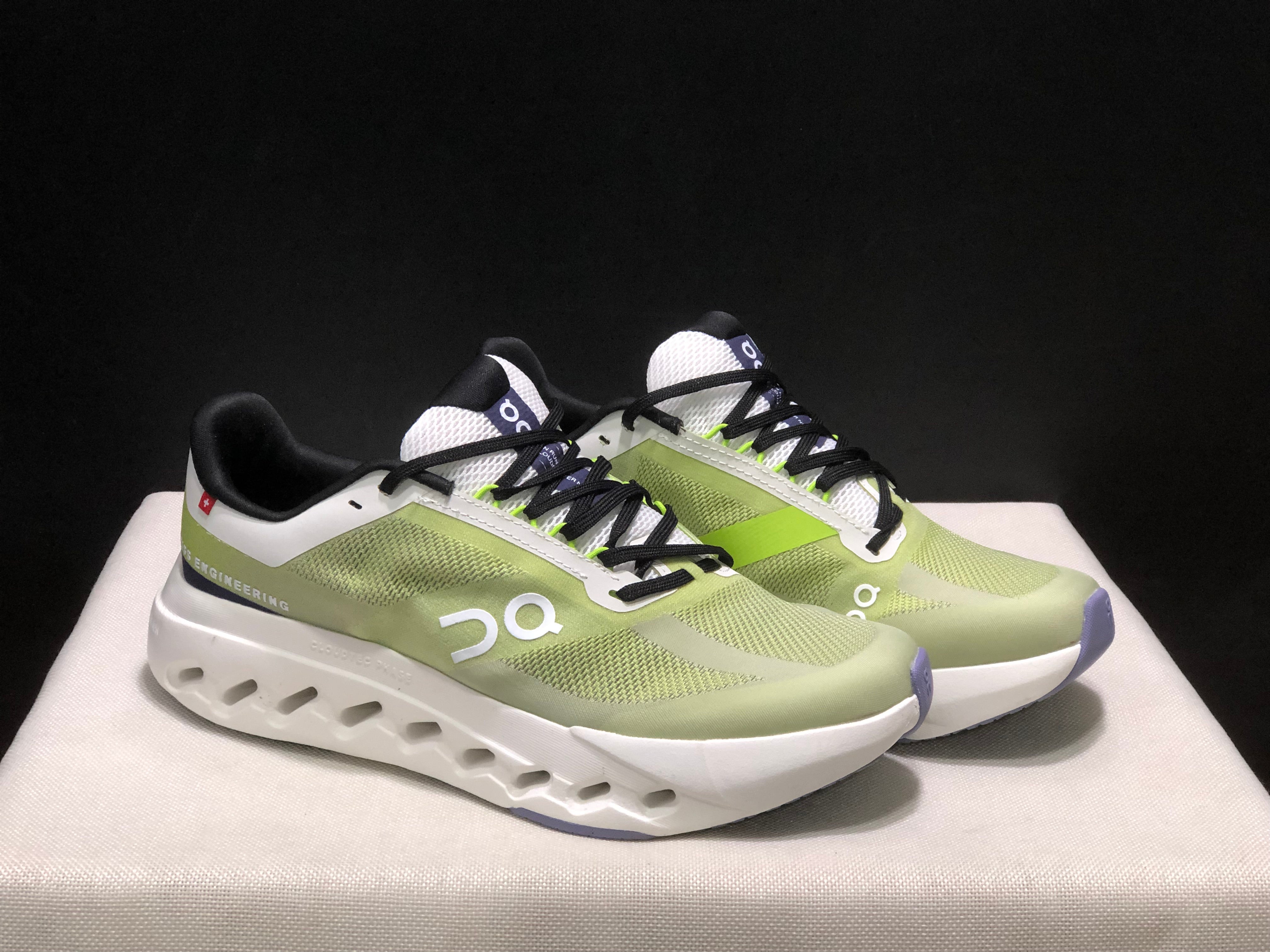 On Cloudsurfer Next 'Green'