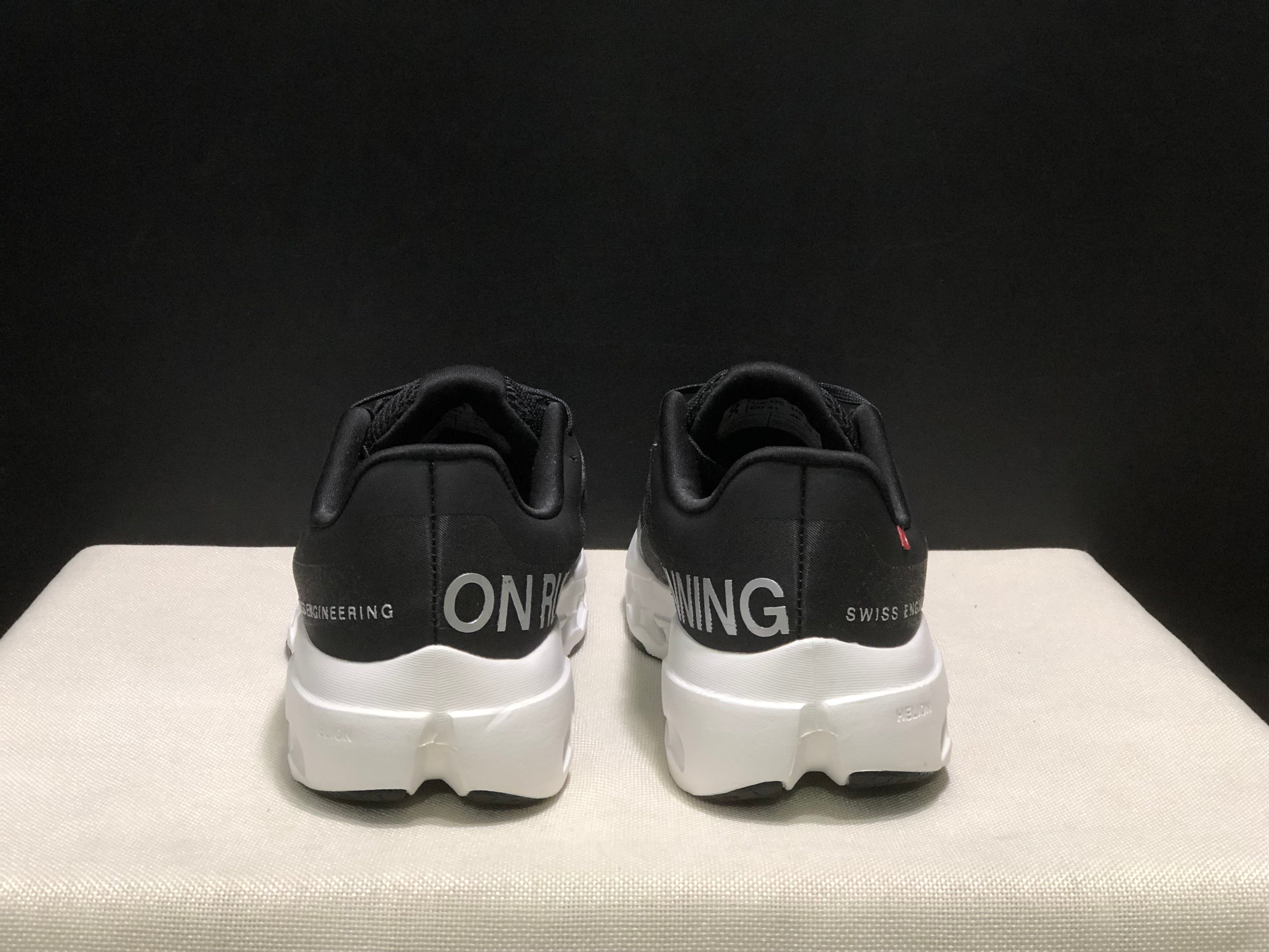 On Cloudsurfer Next 'Black- Sole White'