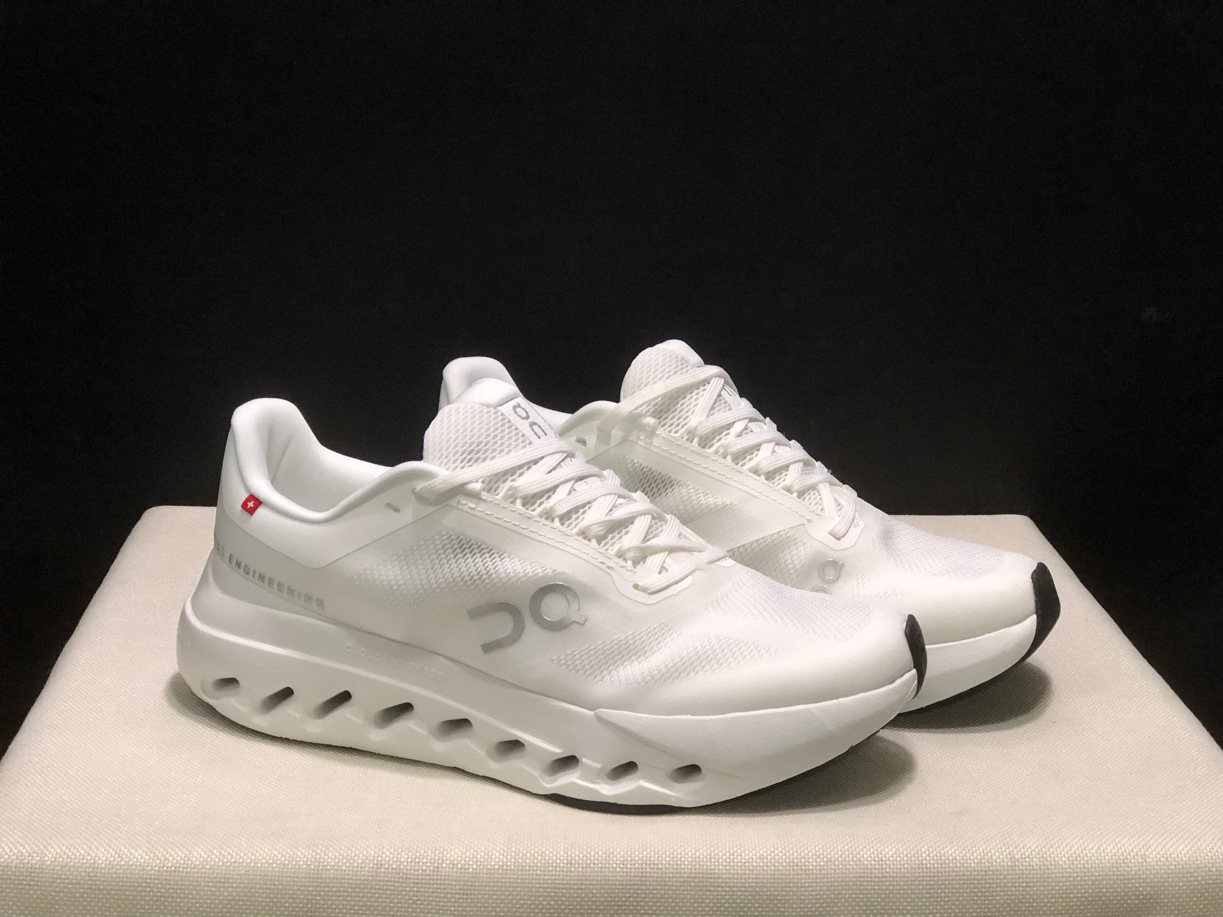 On Cloudsurfer Next 'White'