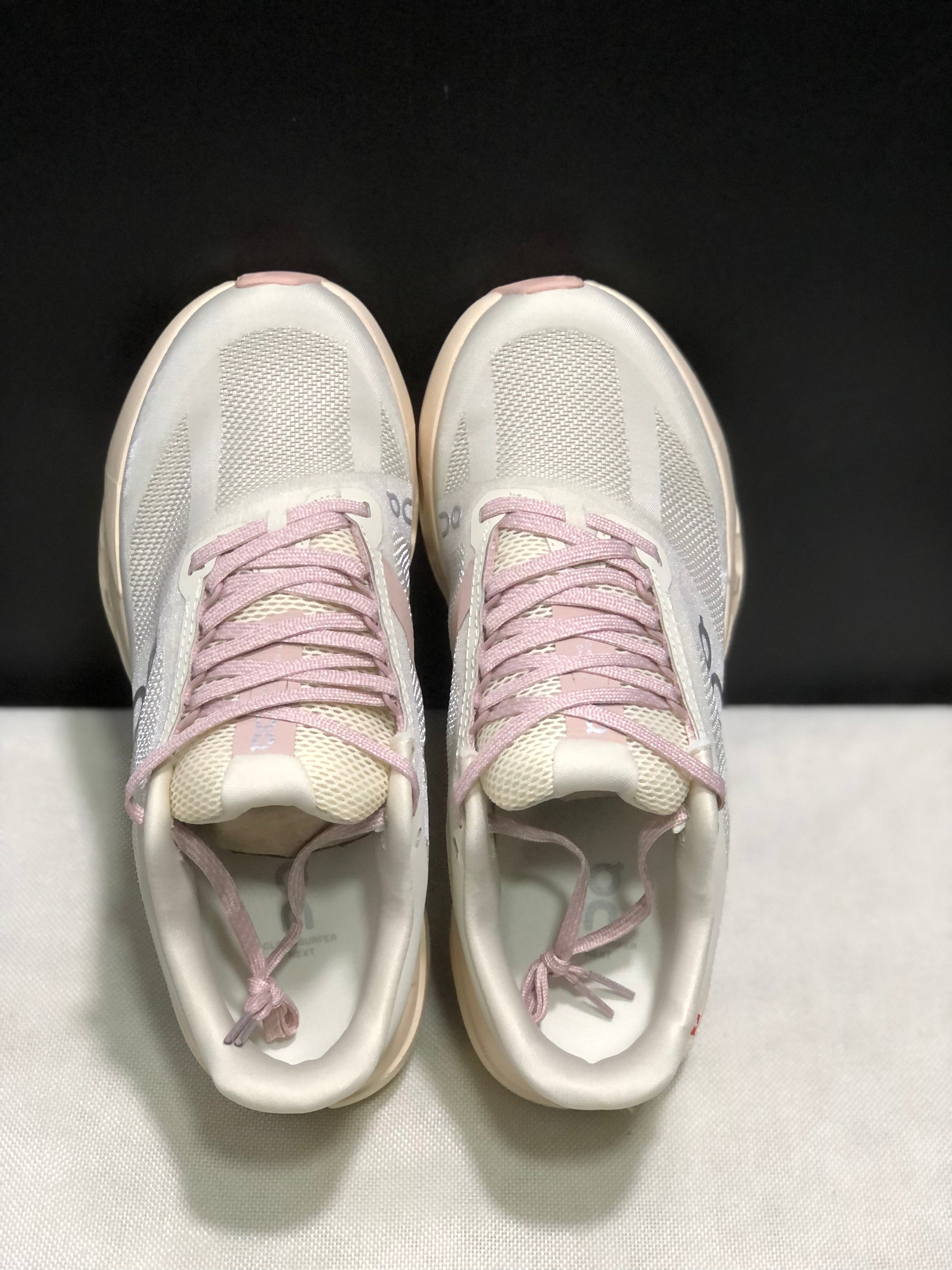 On Cloudsurfer Next 'Pink'