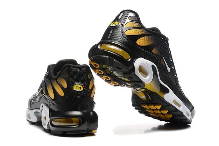 Nike Air Max Plus QS Metallic
