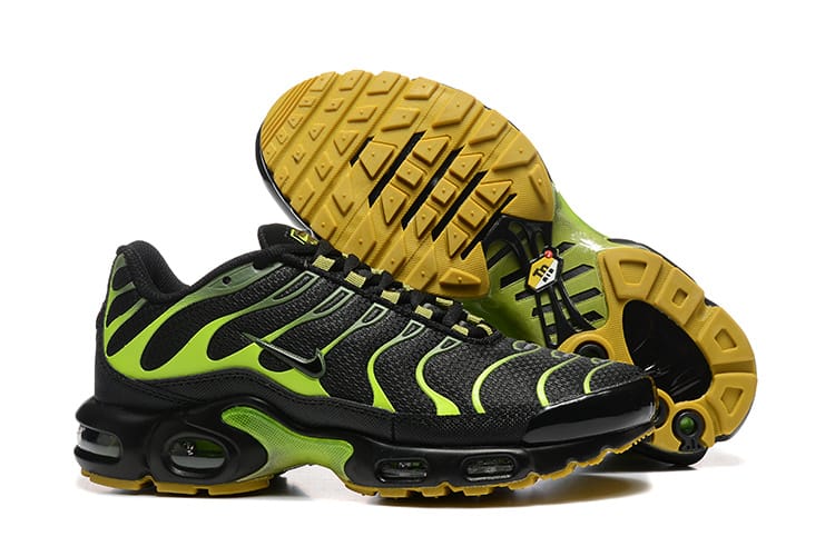 Nike Air Max Plus Black Legion Green