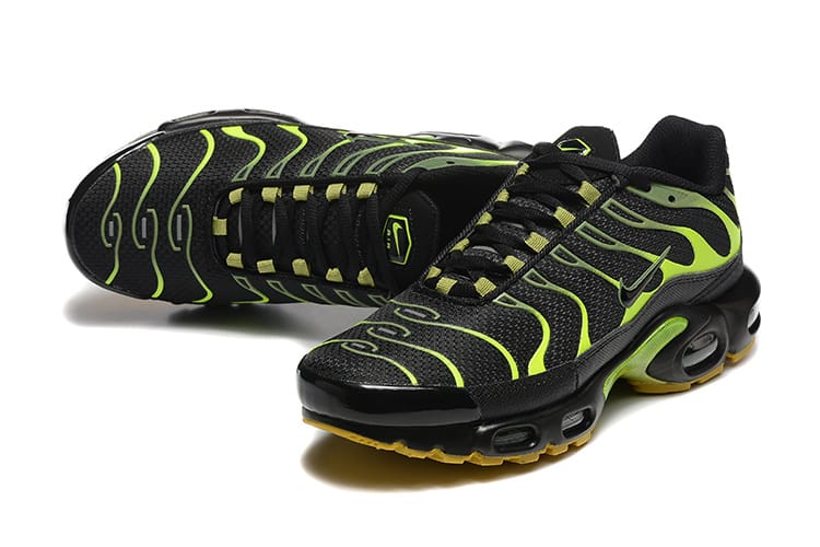 Nike Air Max Plus Black Legion Green