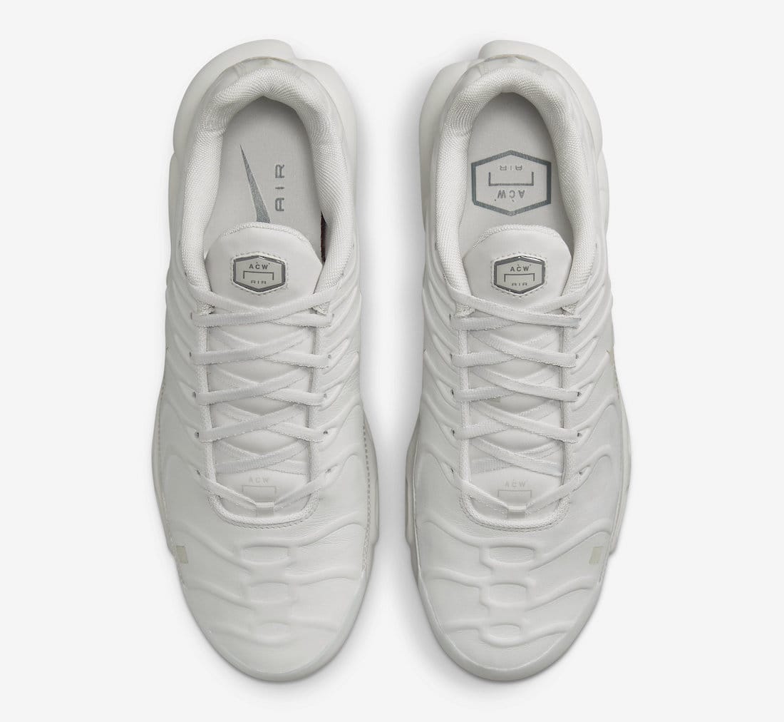 Nike Air Max Plus Platinum Tint