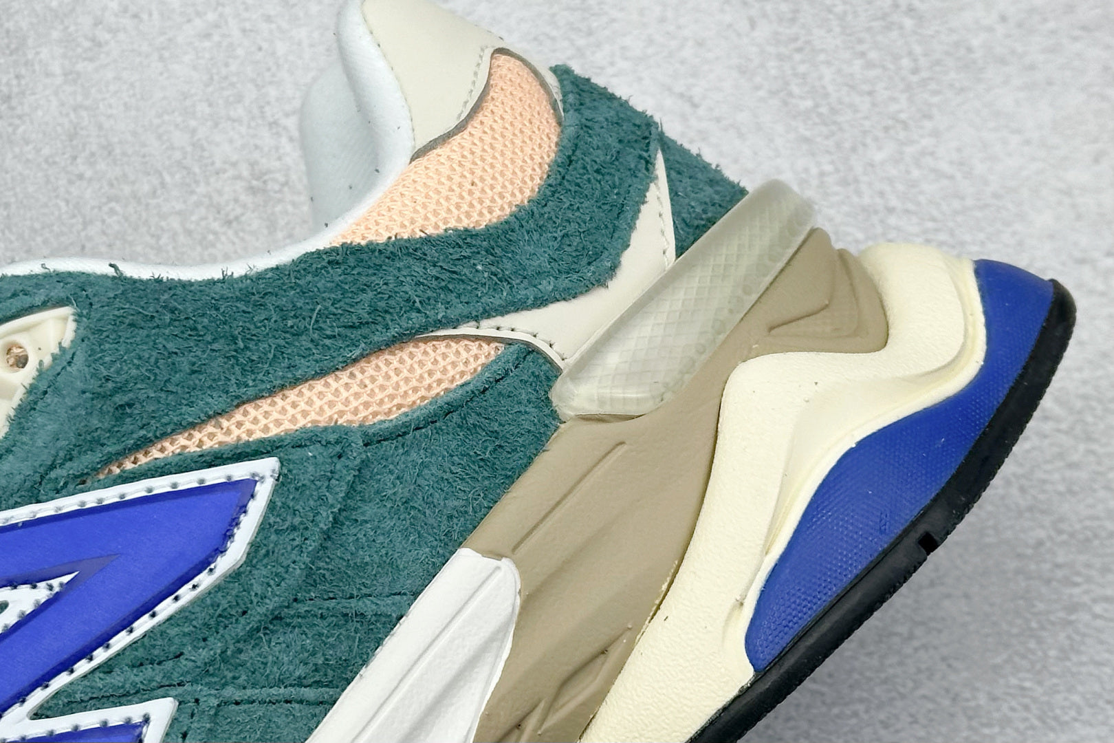 New Balance 9060 New Spruce Purple