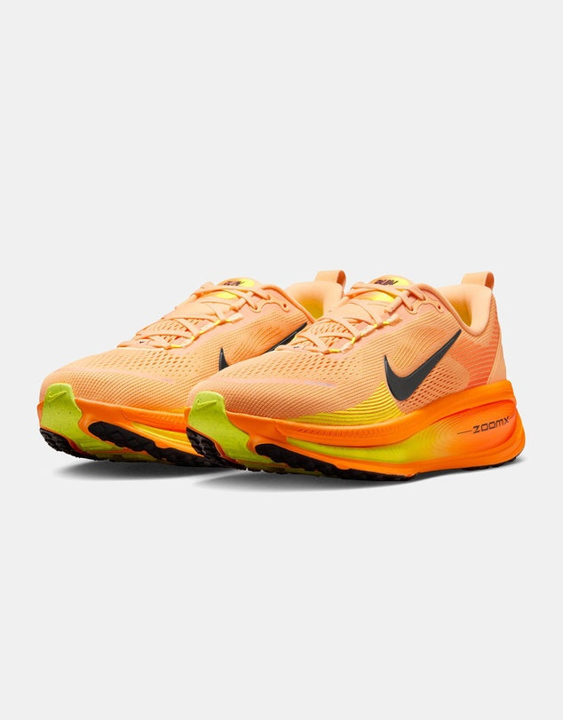 Vomero 18 "Orange"