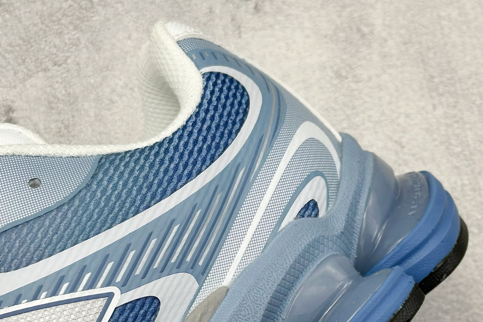 New Balance Abzorb 2000  'Baby Blue'