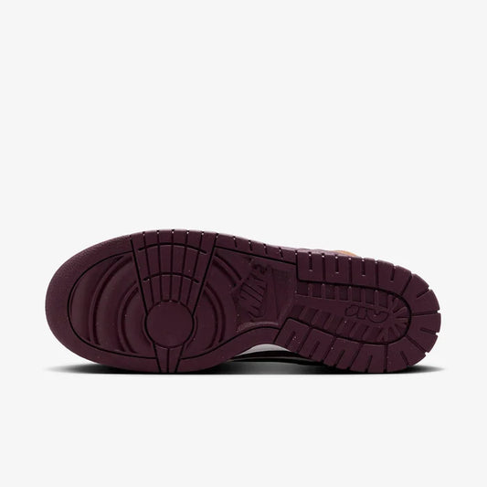Dunk Low Jumbo 'Light British Tan Burgundy Crush'