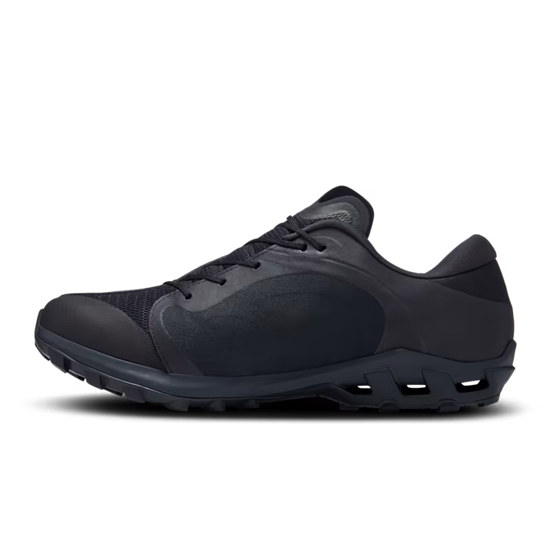 Cloudventure Peak PAF 'All Black'