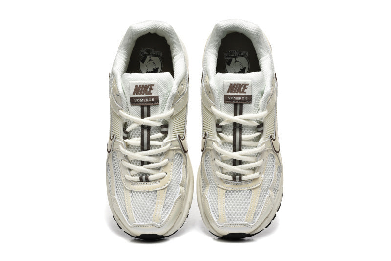 Air Zoom Vomero 5 'Sail Mink Brown'