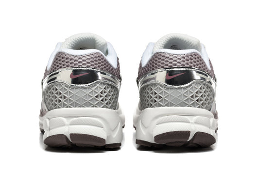 Air Zoom Vomero 5 'Chrome Platinum Violet'