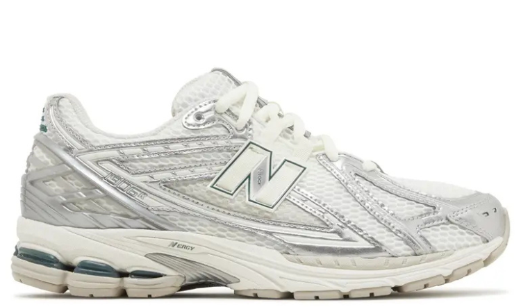 New Balance 1906R 'Silver Metallic Cream'