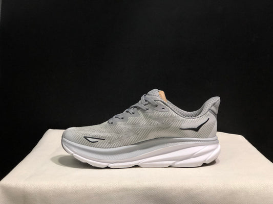 Hoka Clifton 9 'Beige-Pink'