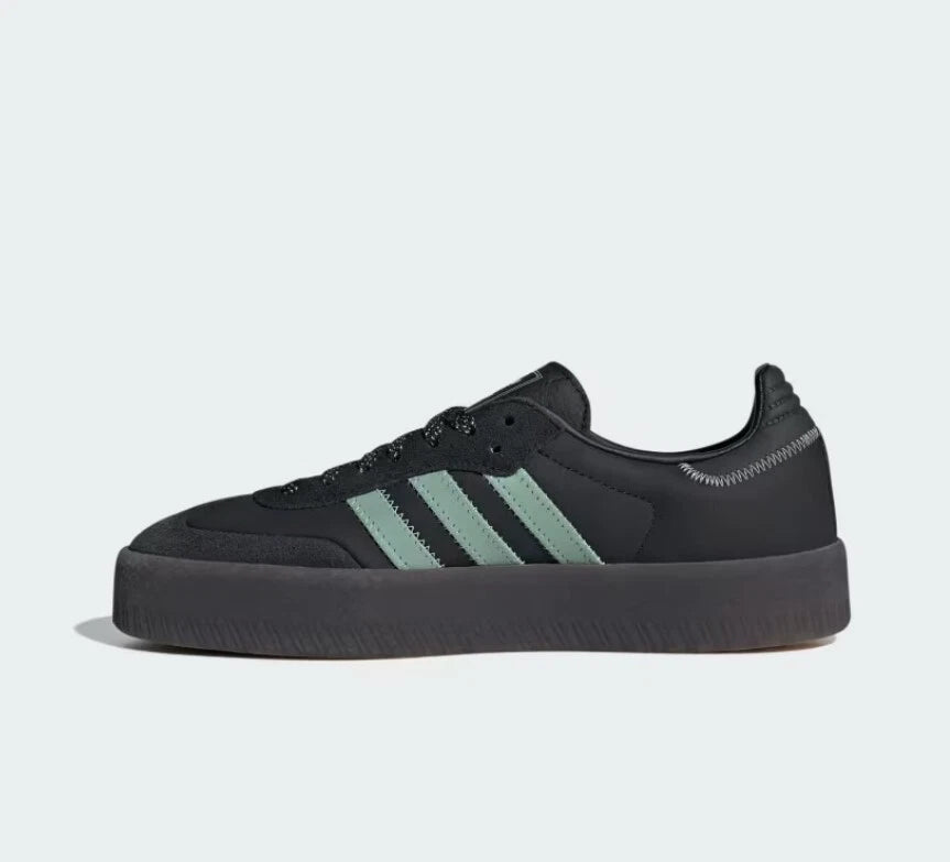 Sambae 'Black Hazy Green'